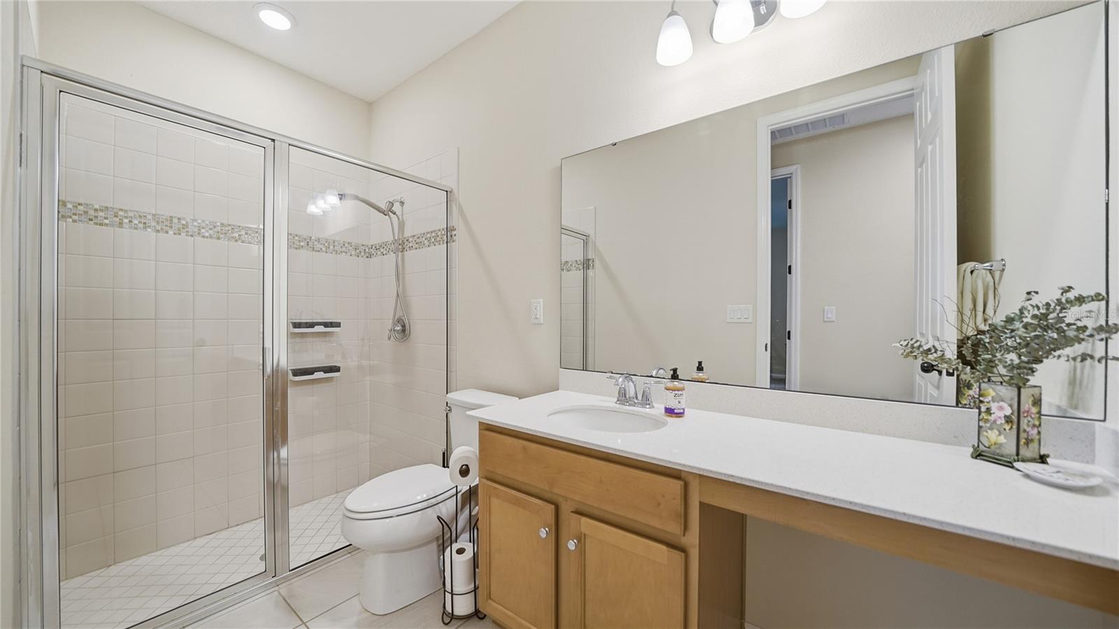 Image 28 of 61 For 374 Convex Lane