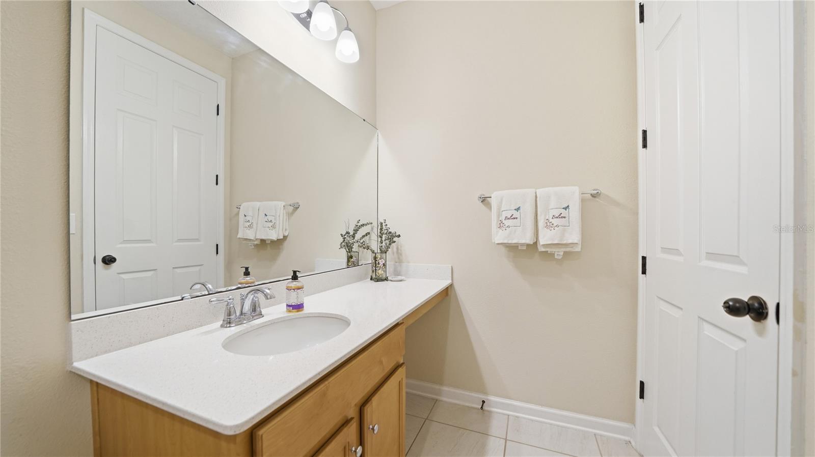 Image 29 of 61 For 374 Convex Lane