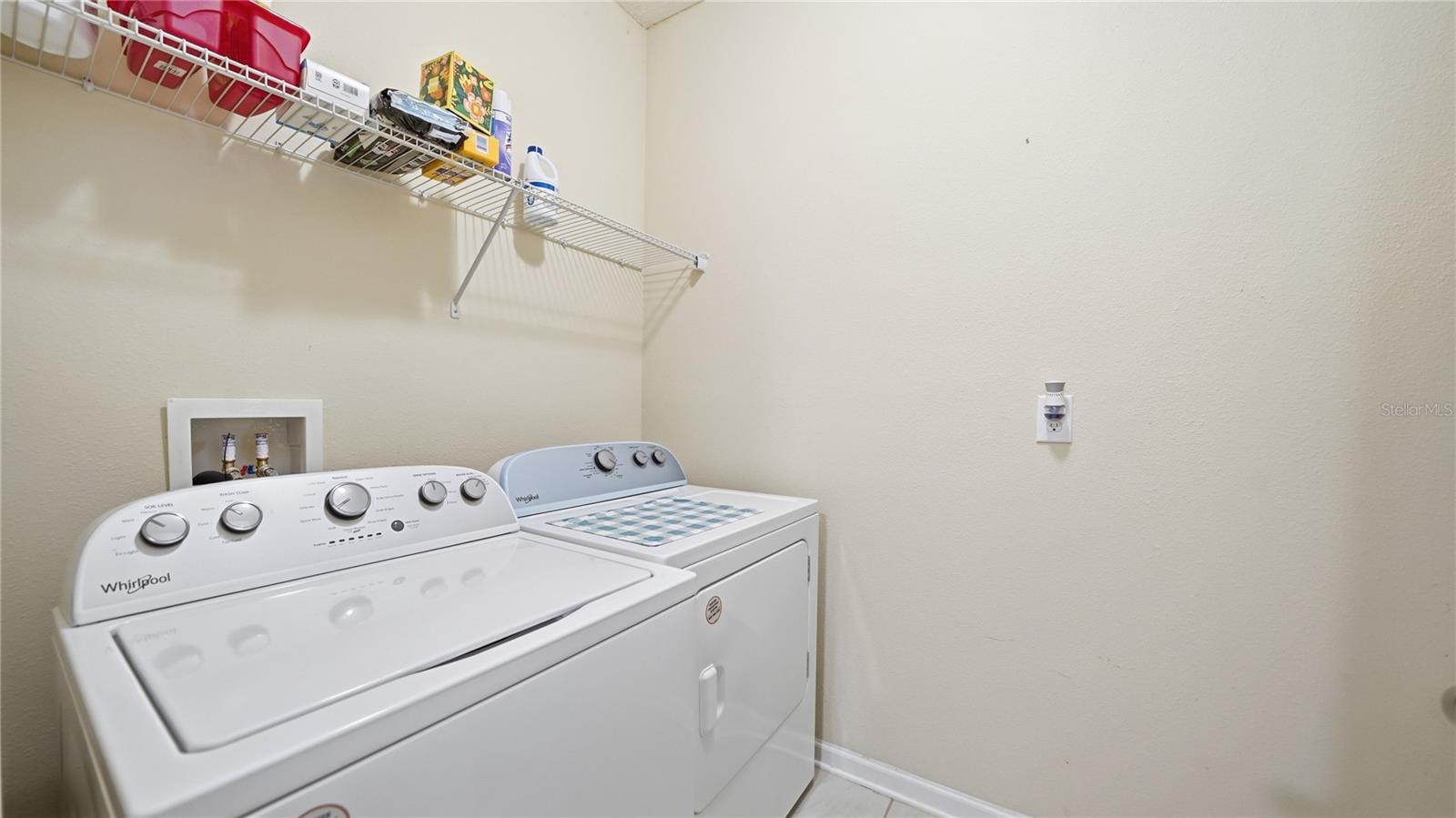 Image 32 of 61 For 374 Convex Lane