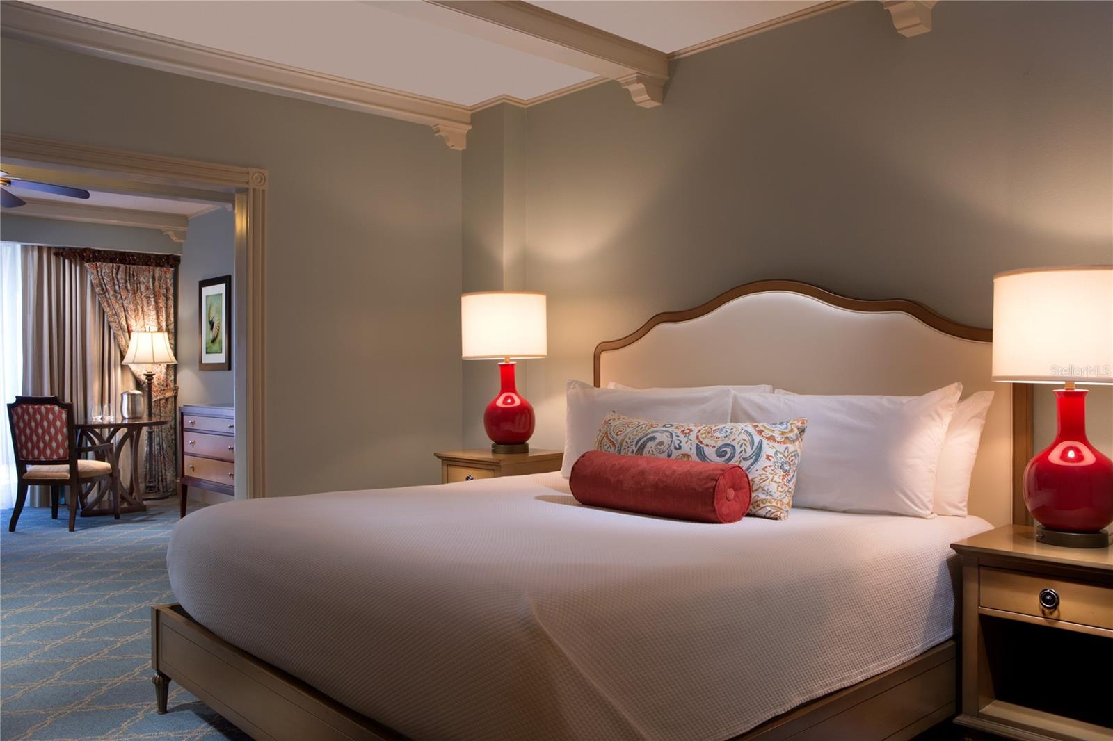 Image 3 of 20 For 200 Ocean Crest Drive 621