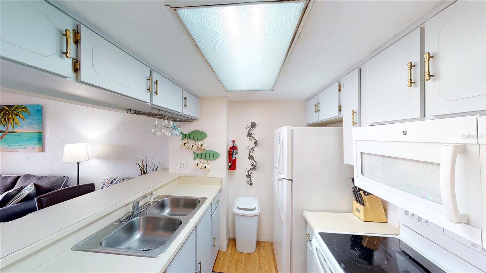 Image 15 of 32 For 3600 Ocean Shore Boulevard 417