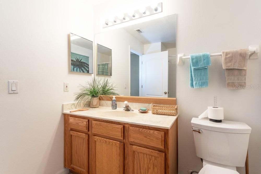 Image 23 of 30 For 5 Whetstone Lane