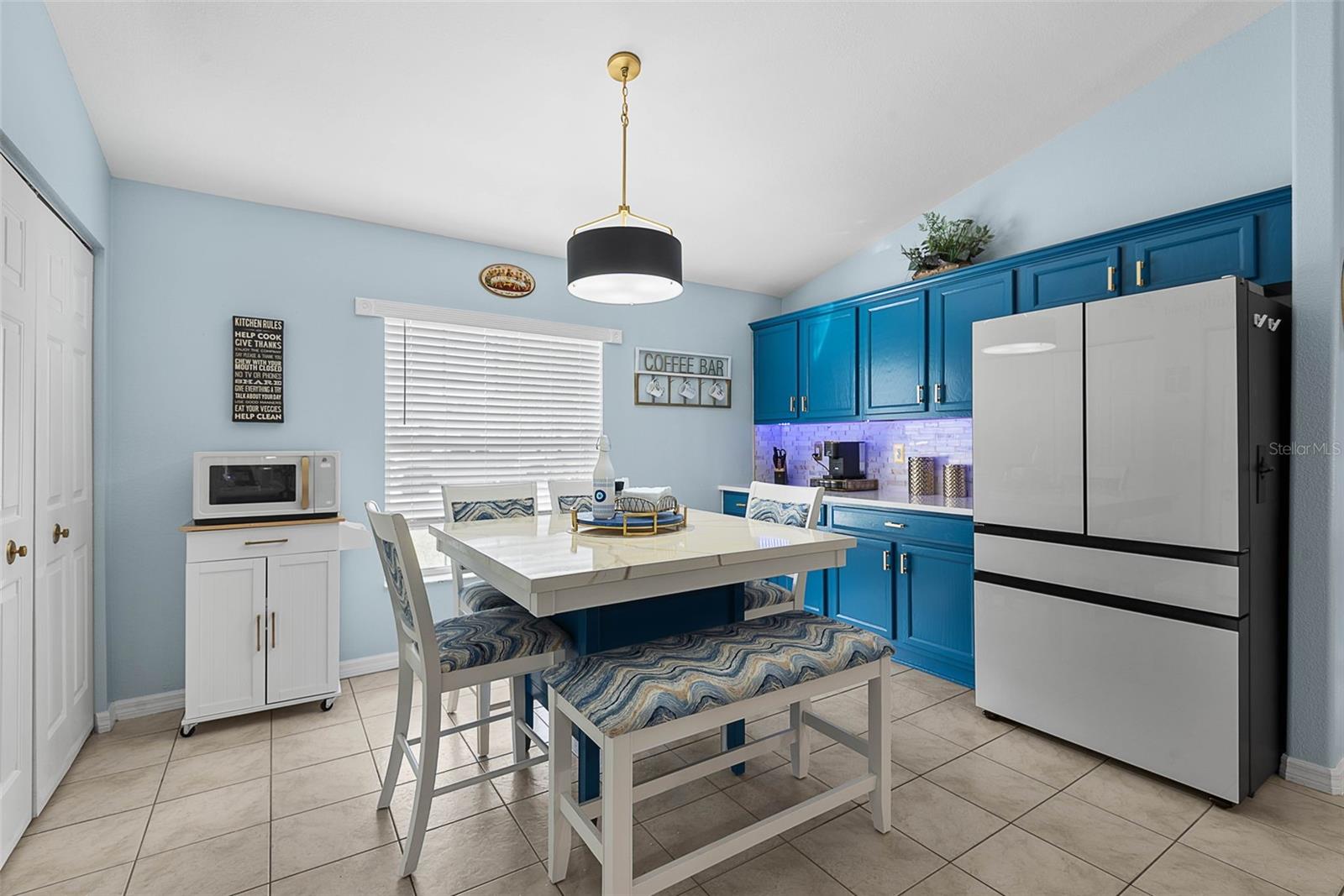 Image 20 of 72 For 13 White Birch Lane