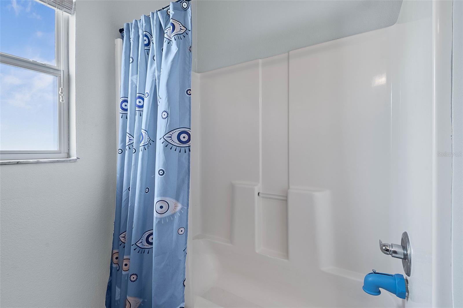 Image 37 of 72 For 13 White Birch Lane