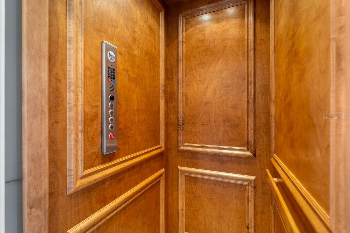 Image 28 of 90 For 11 Ocean Dune Circle