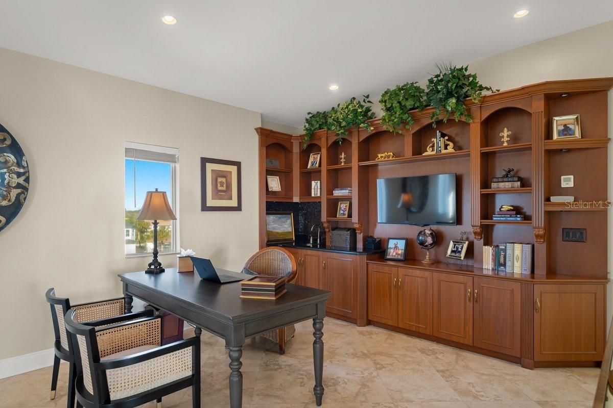 Image 51 of 90 For 11 Ocean Dune Circle