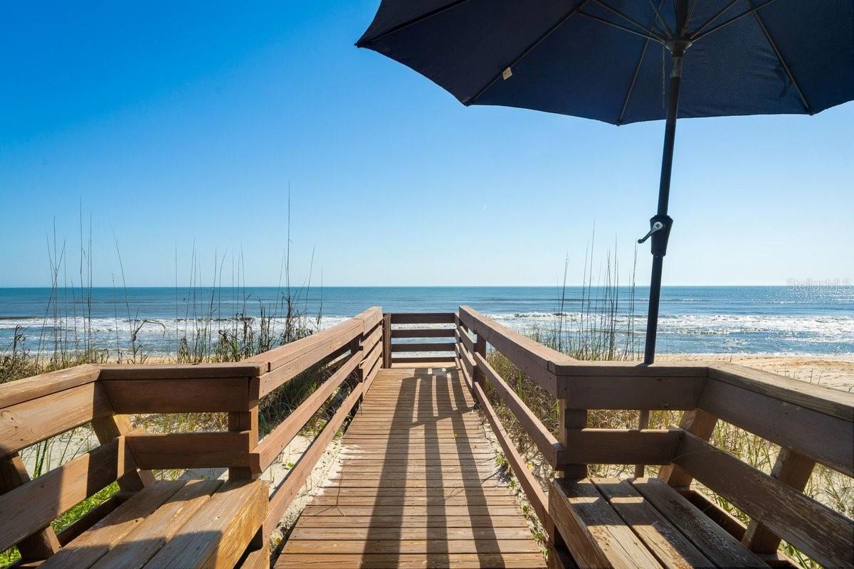 Image 68 of 90 For 11 Ocean Dune Circle