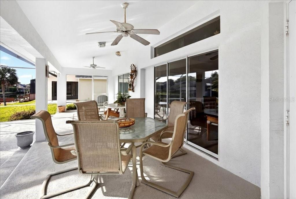 Image 17 of 55 For 24 Clarendon Court N