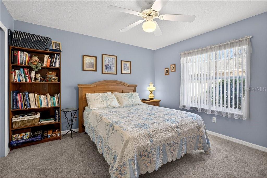 Image 27 of 55 For 24 Clarendon Court N