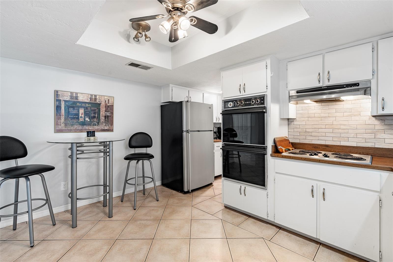 Image 12 of 55 For 712 Kristina Court