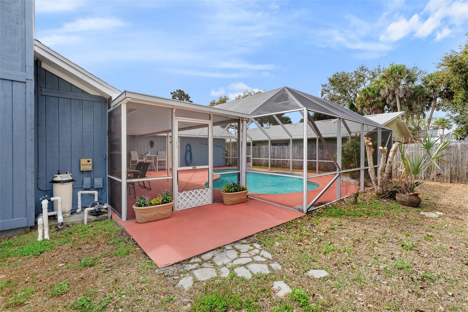 Image 41 of 55 For 712 Kristina Court