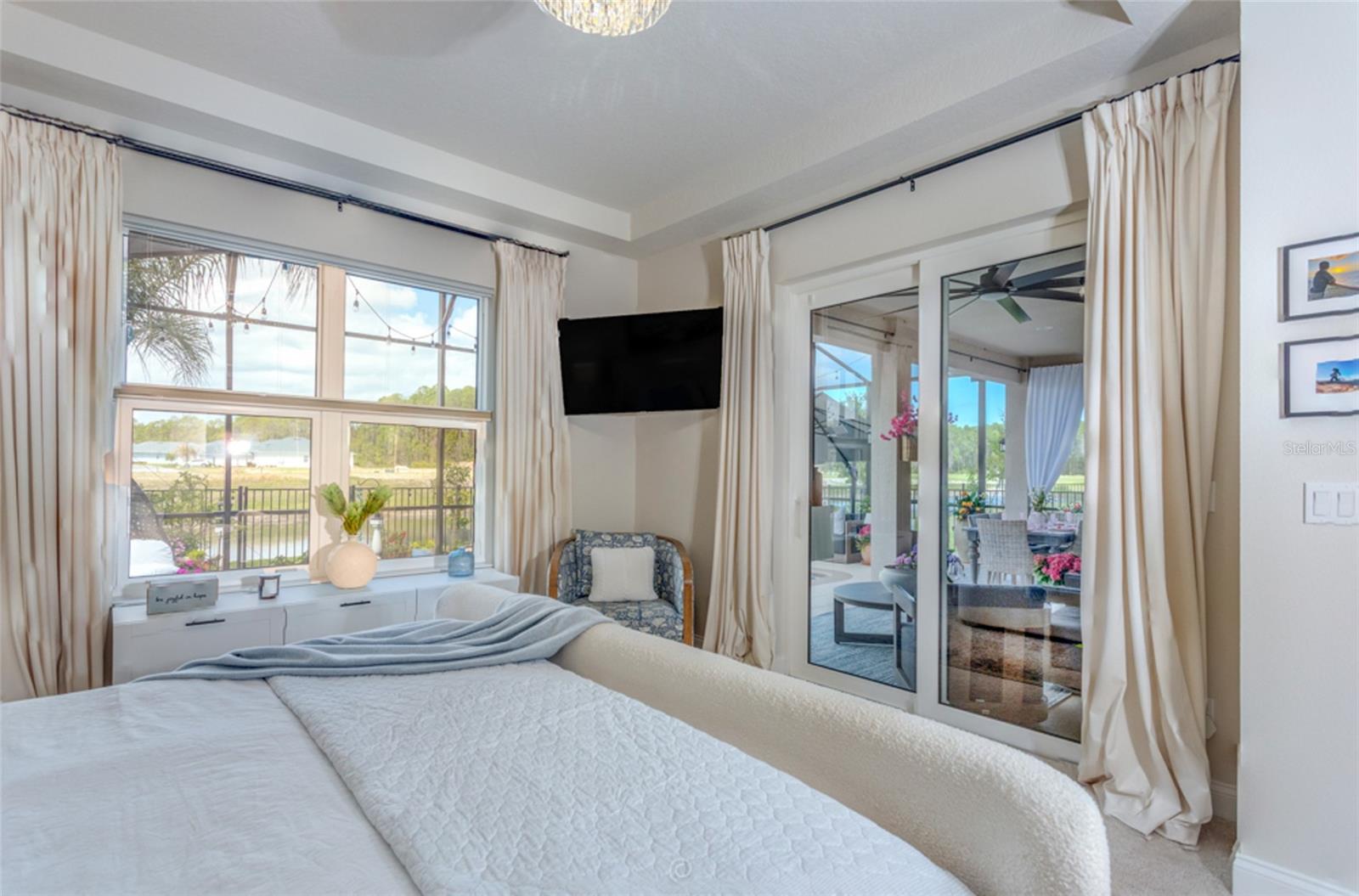 Image 22 of 55 For 23 Spring Street