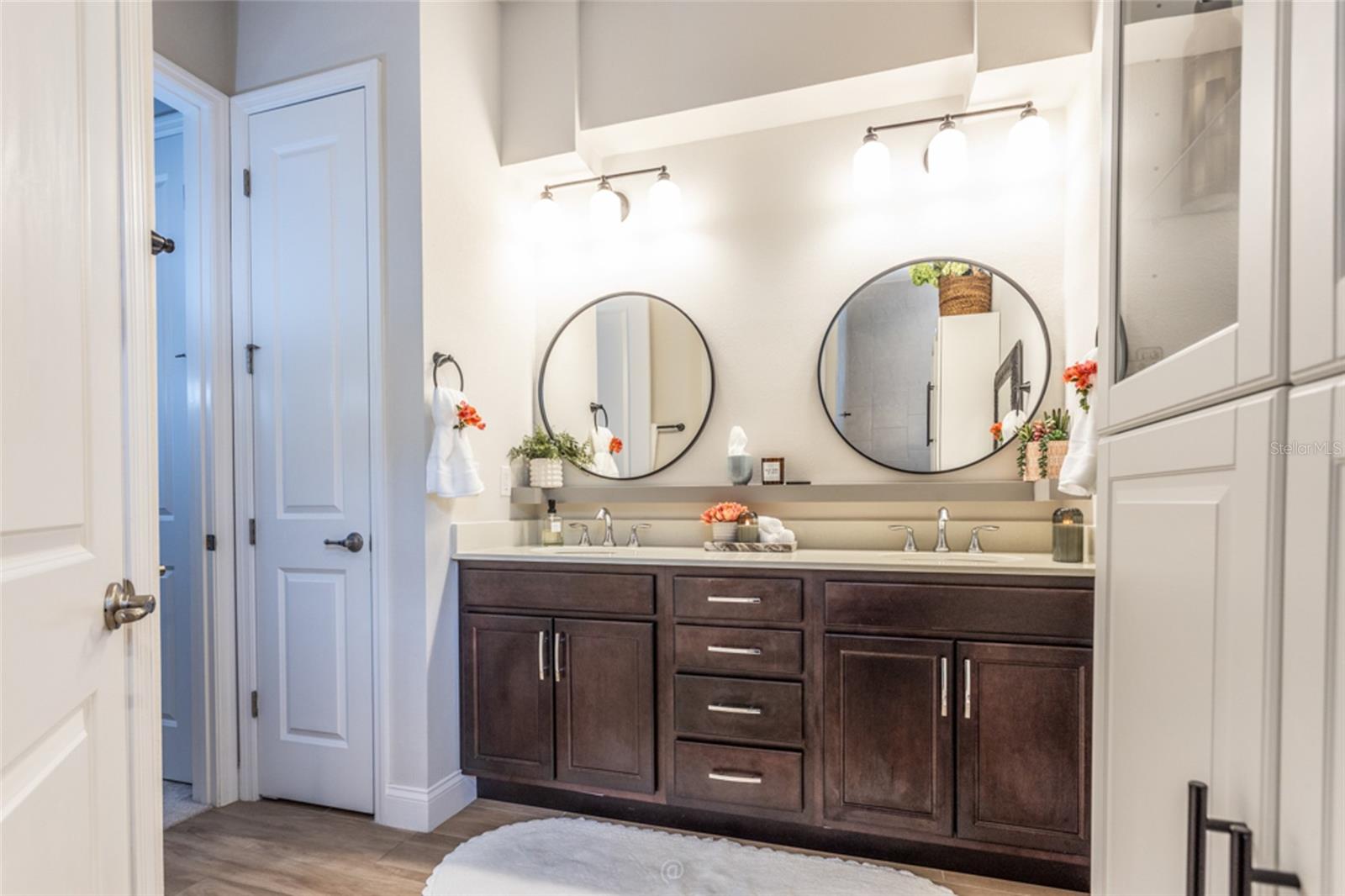 Image 24 of 55 For 23 Spring Street