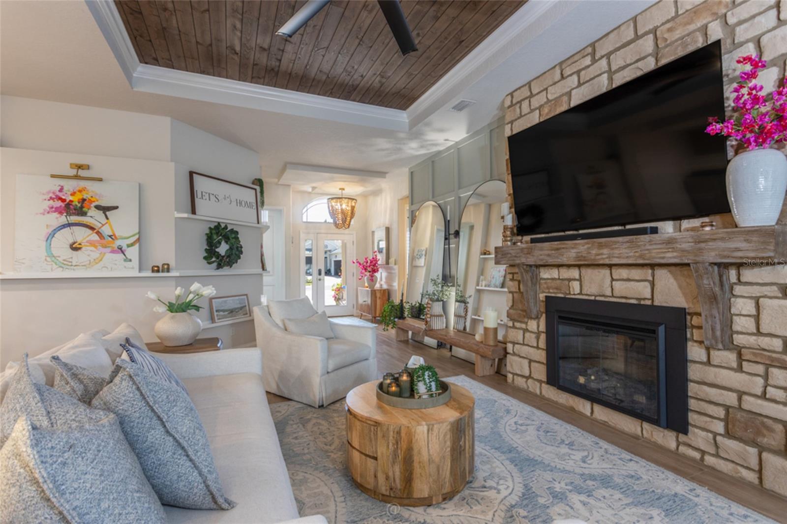 Image 4 of 55 For 23 Spring Street