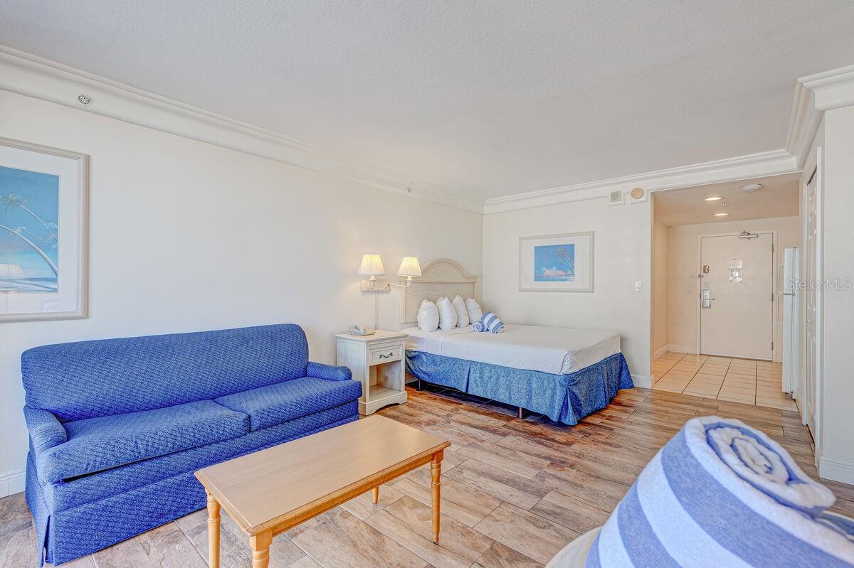 Image 14 of 56 For 2700 Atlantic Avenue 819