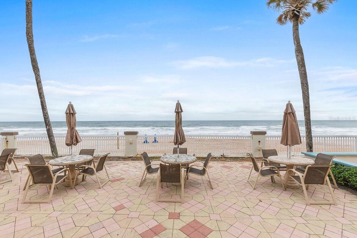 Image 27 of 56 For 2700 Atlantic Avenue 819