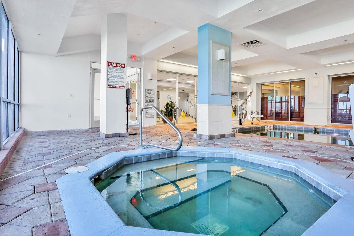 Image 29 of 56 For 2700 Atlantic Avenue 819