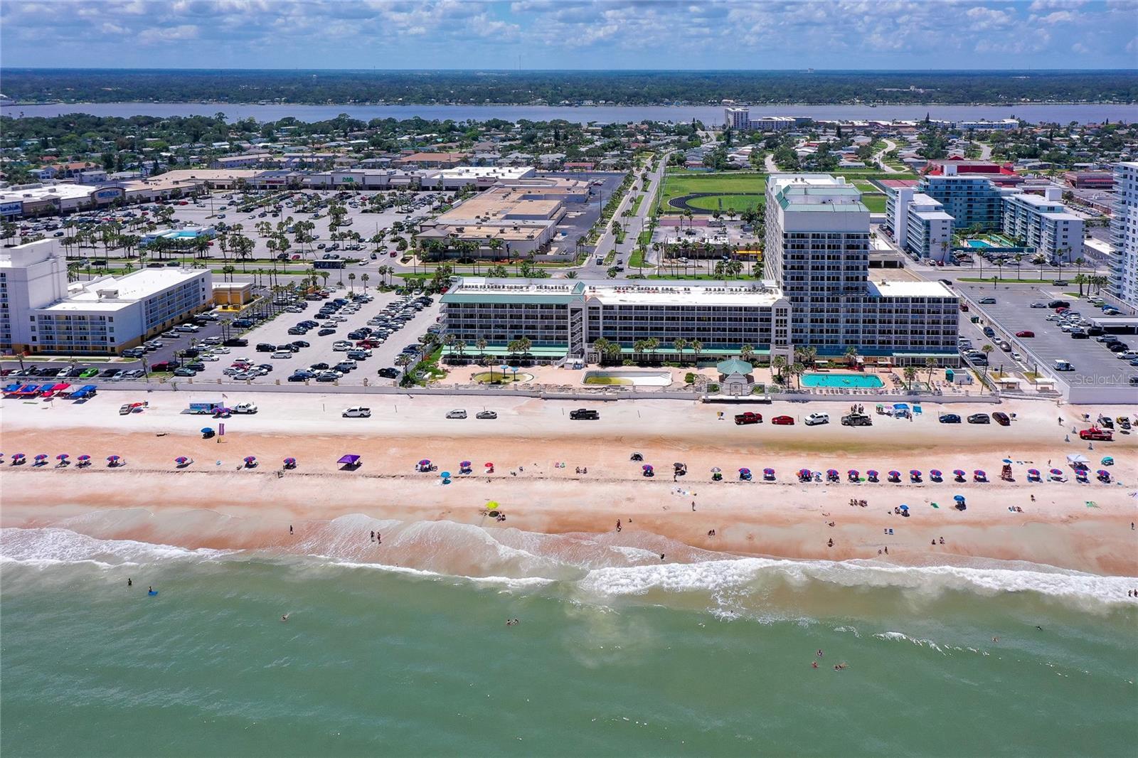 Image 45 of 56 For 2700 Atlantic Avenue 819