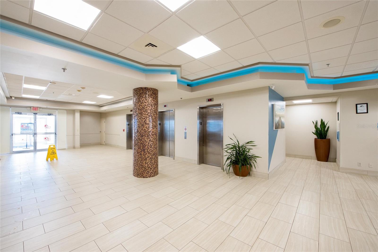 Image 52 of 56 For 2700 Atlantic Avenue 819