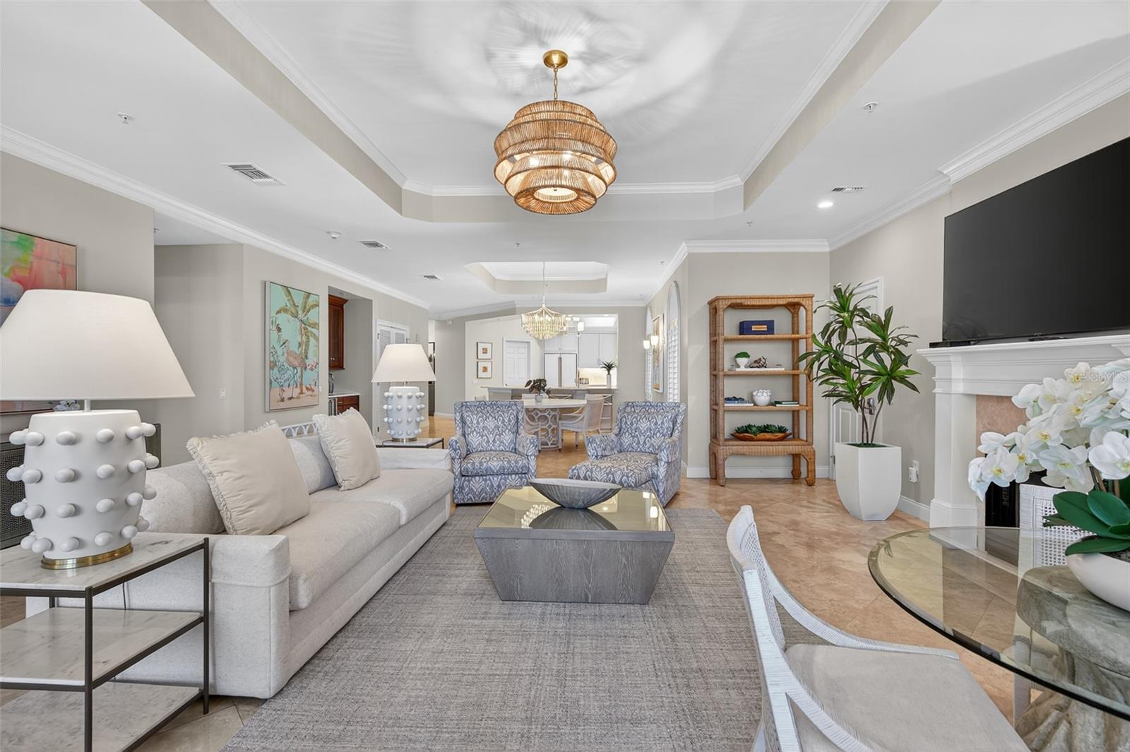 Image 13 of 58 For 200 Ocean Crest Drive 151