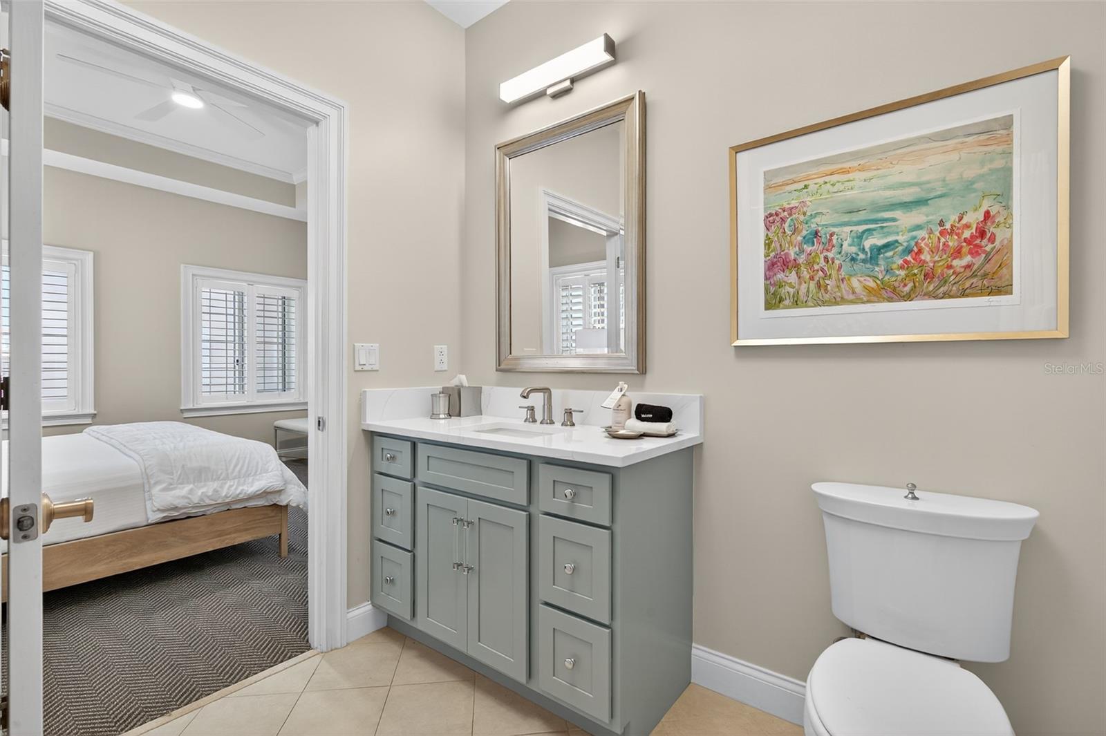 Image 28 of 58 For 200 Ocean Crest Drive 151