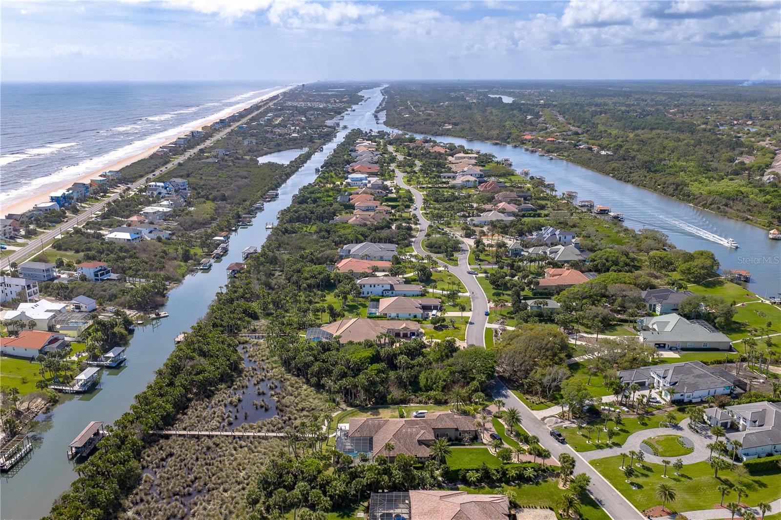 Image 10 of 16 For 141 Island Estates Parkway