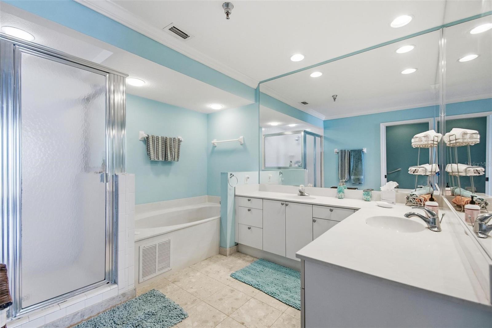 Image 17 of 60 For 11 Avenue De La Mer 1306