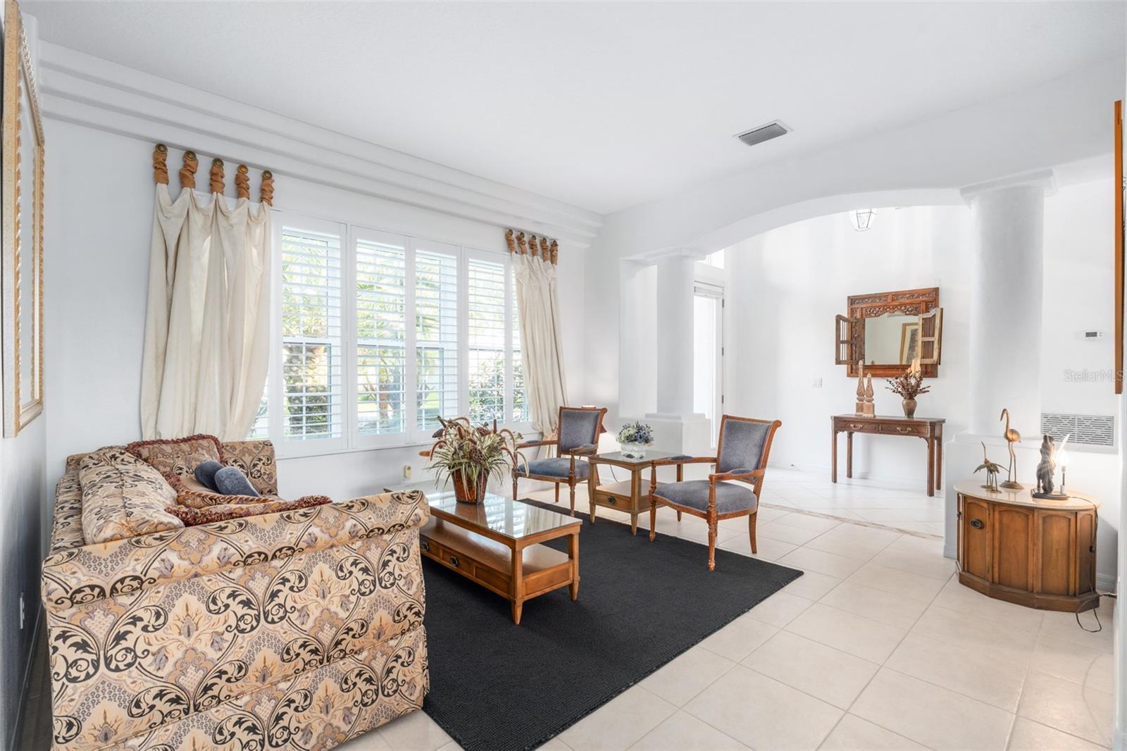 Image 10 of 62 For 94 Bay Lake Drive