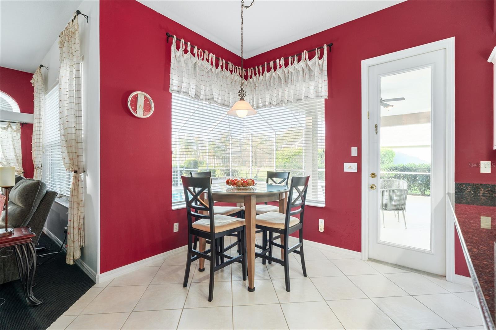 Image 18 of 62 For 94 Bay Lake Drive