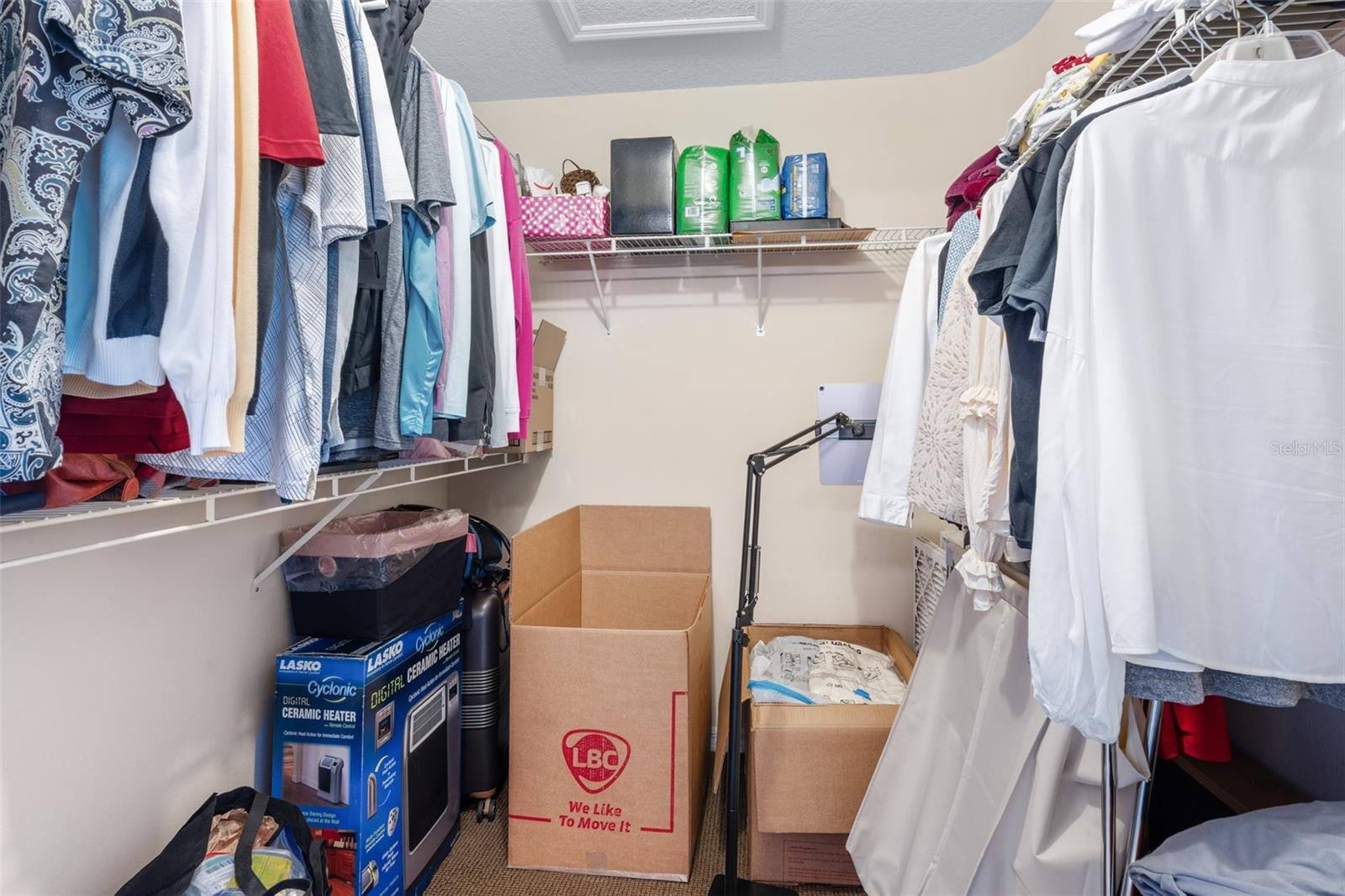 Image 28 of 62 For 94 Bay Lake Drive