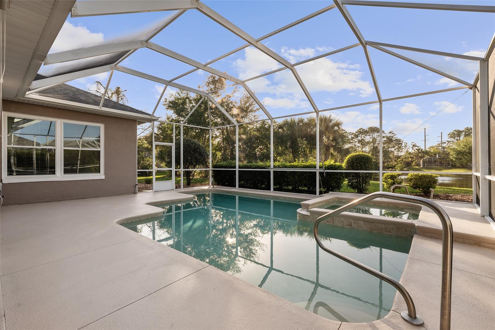 Image 38 of 62 For 94 Bay Lake Drive