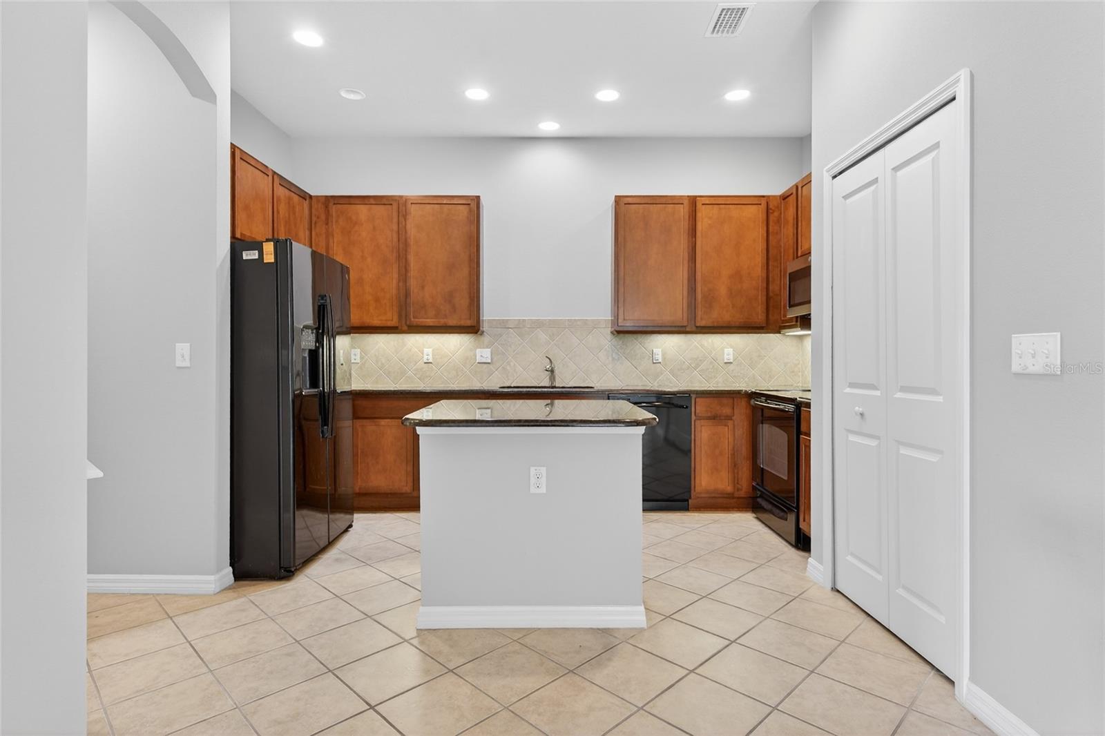 Image 12 of 21 For 1023 Kilkenny Lane