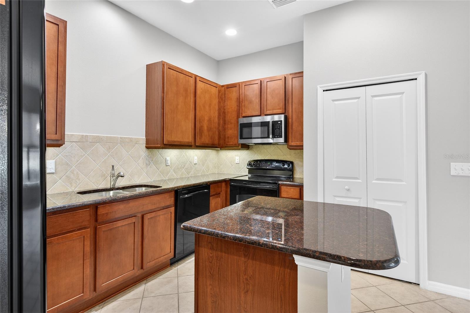 Image 13 of 21 For 1023 Kilkenny Lane