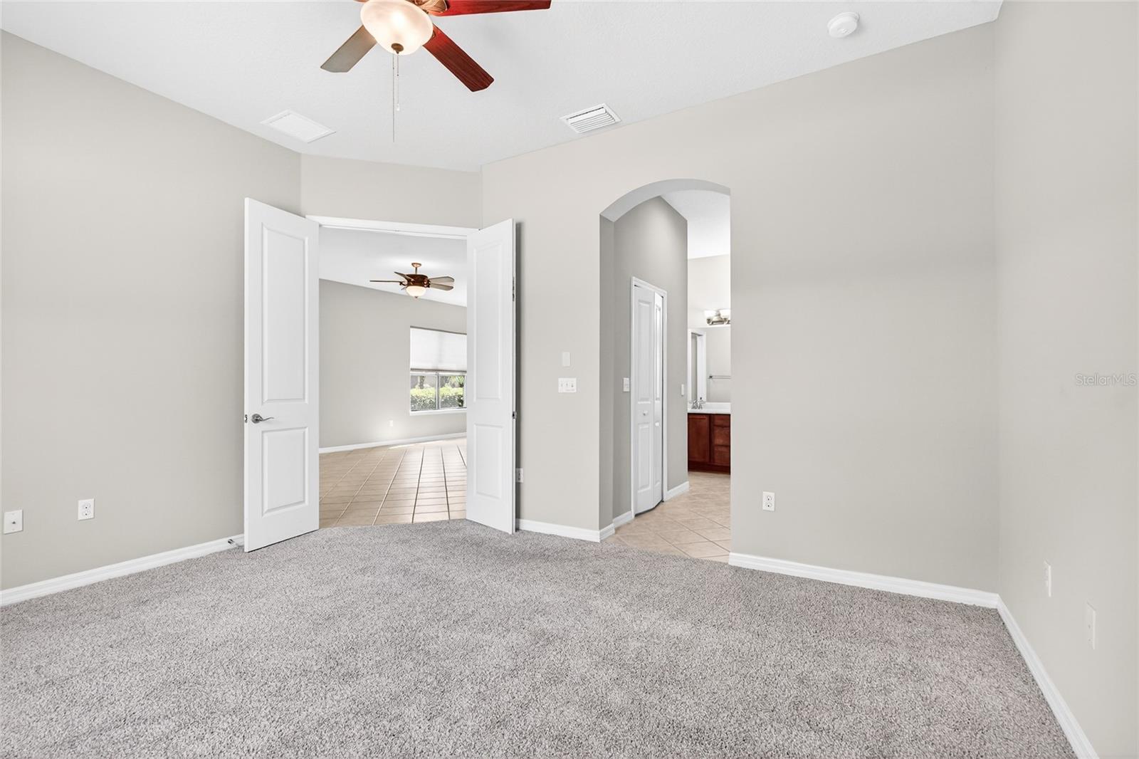 Image 8 of 21 For 1023 Kilkenny Lane