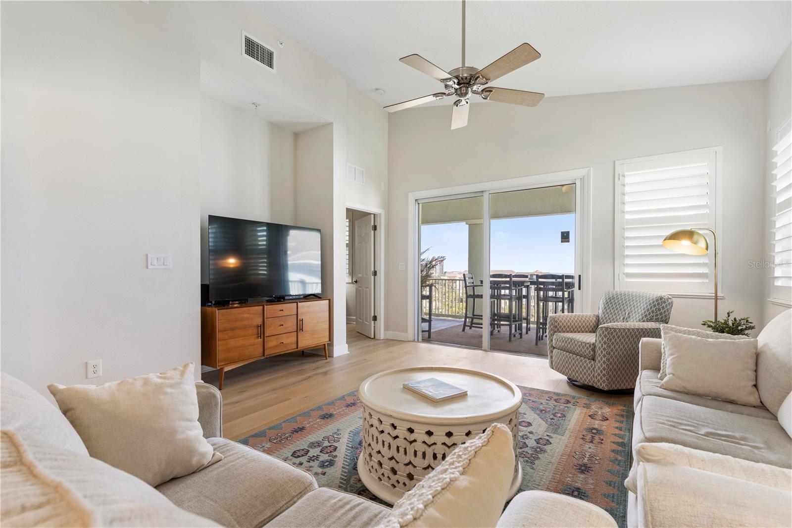 Image 20 of 82 For 400 Cinnamon Beach Way 365