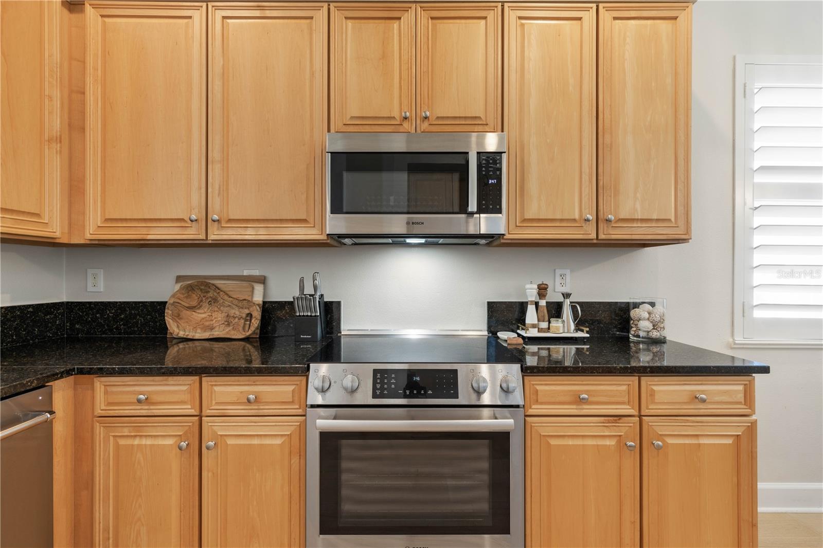 Image 24 of 82 For 400 Cinnamon Beach Way 365