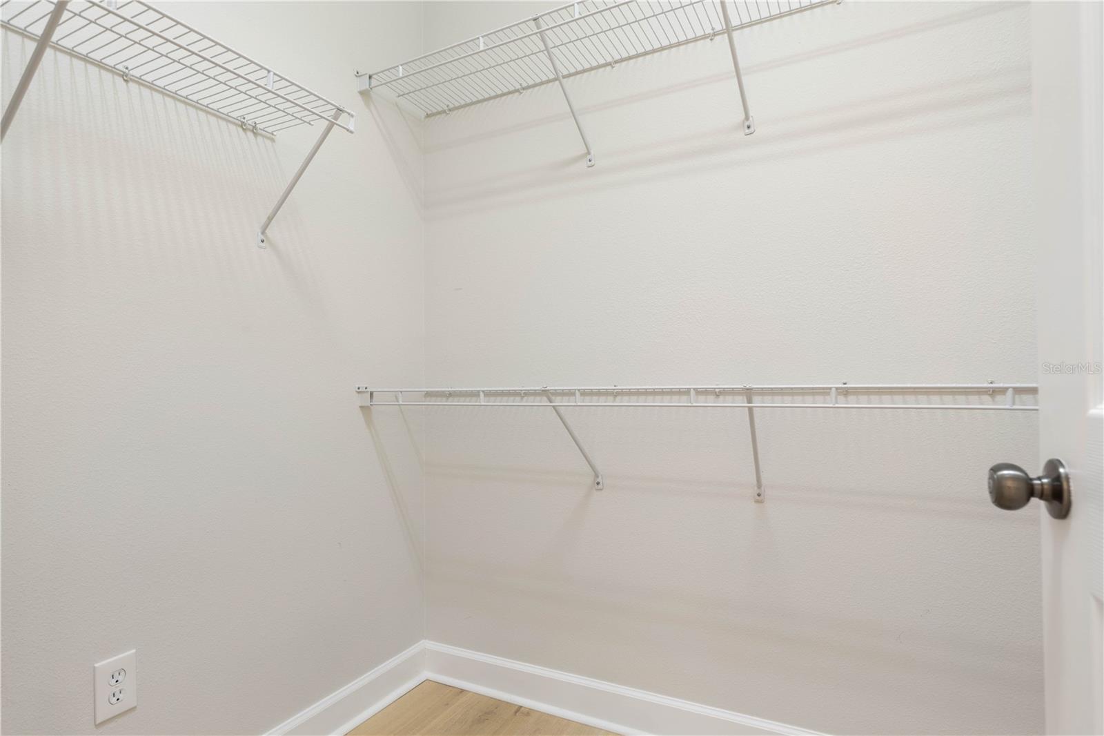 Image 39 of 82 For 400 Cinnamon Beach Way 365