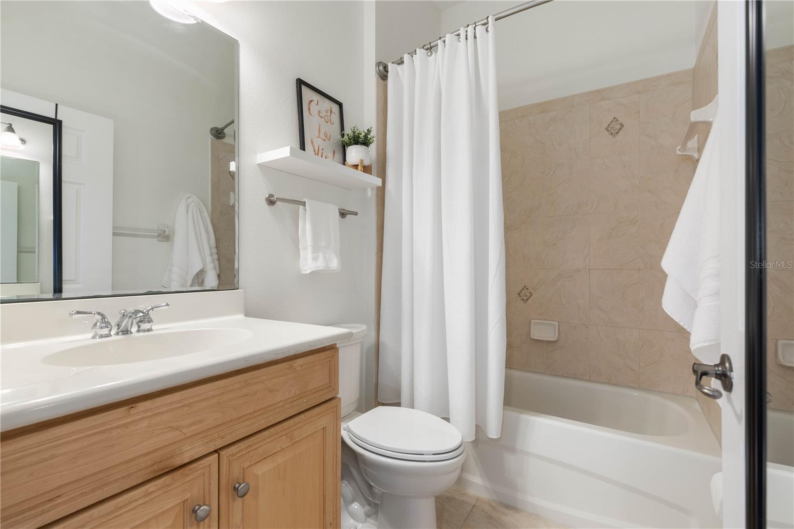 Image 42 of 82 For 400 Cinnamon Beach Way 365