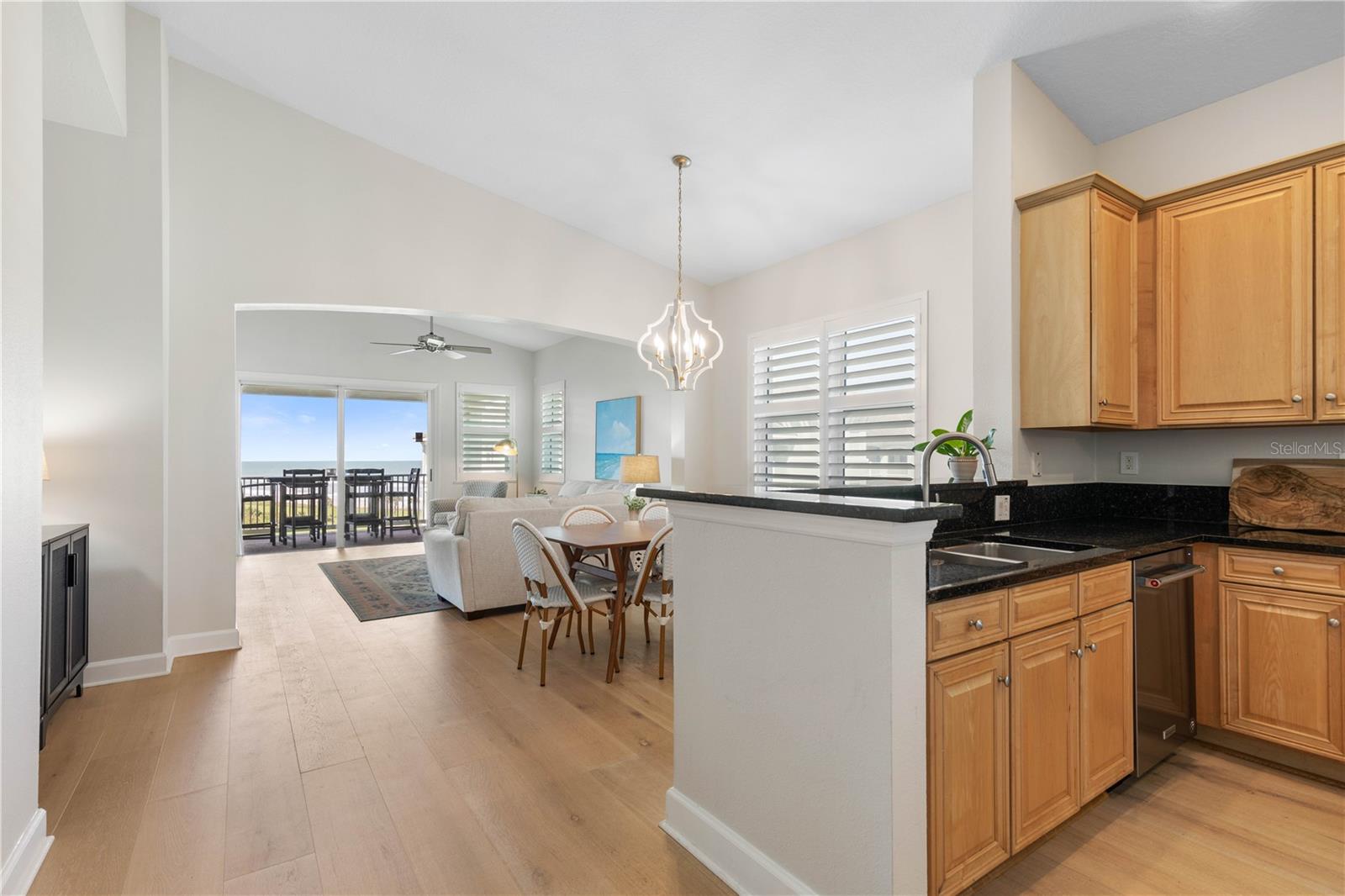 Image 7 of 82 For 400 Cinnamon Beach Way 365