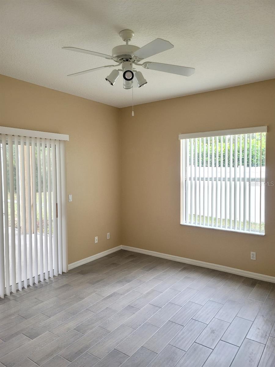 Image 16 of 23 For 60 Prince Michael Lane