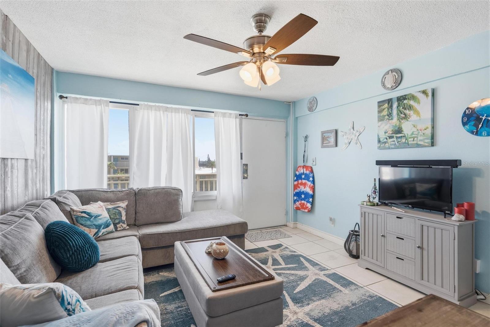 Image 3 of 49 For 219 Atlantic Avenue 401