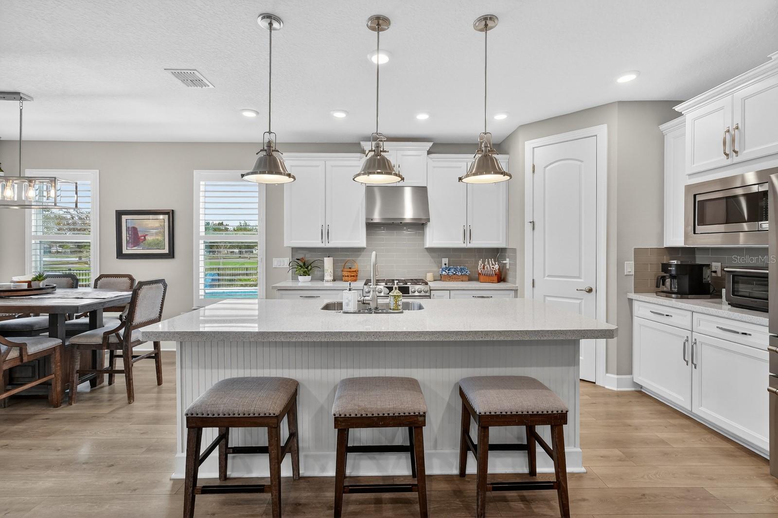 Image 22 of 82 For 94 Almond Point