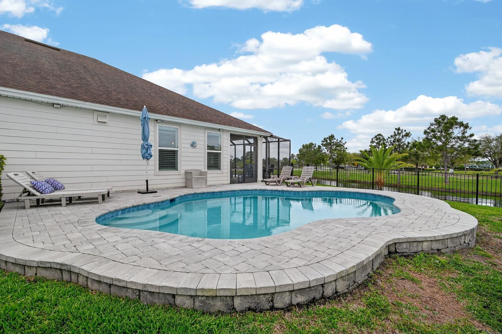 Image 47 of 82 For 94 Almond Point