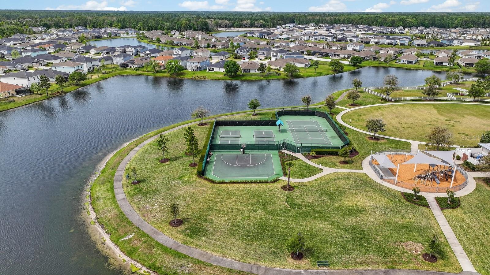 Image 77 of 82 For 94 Almond Point