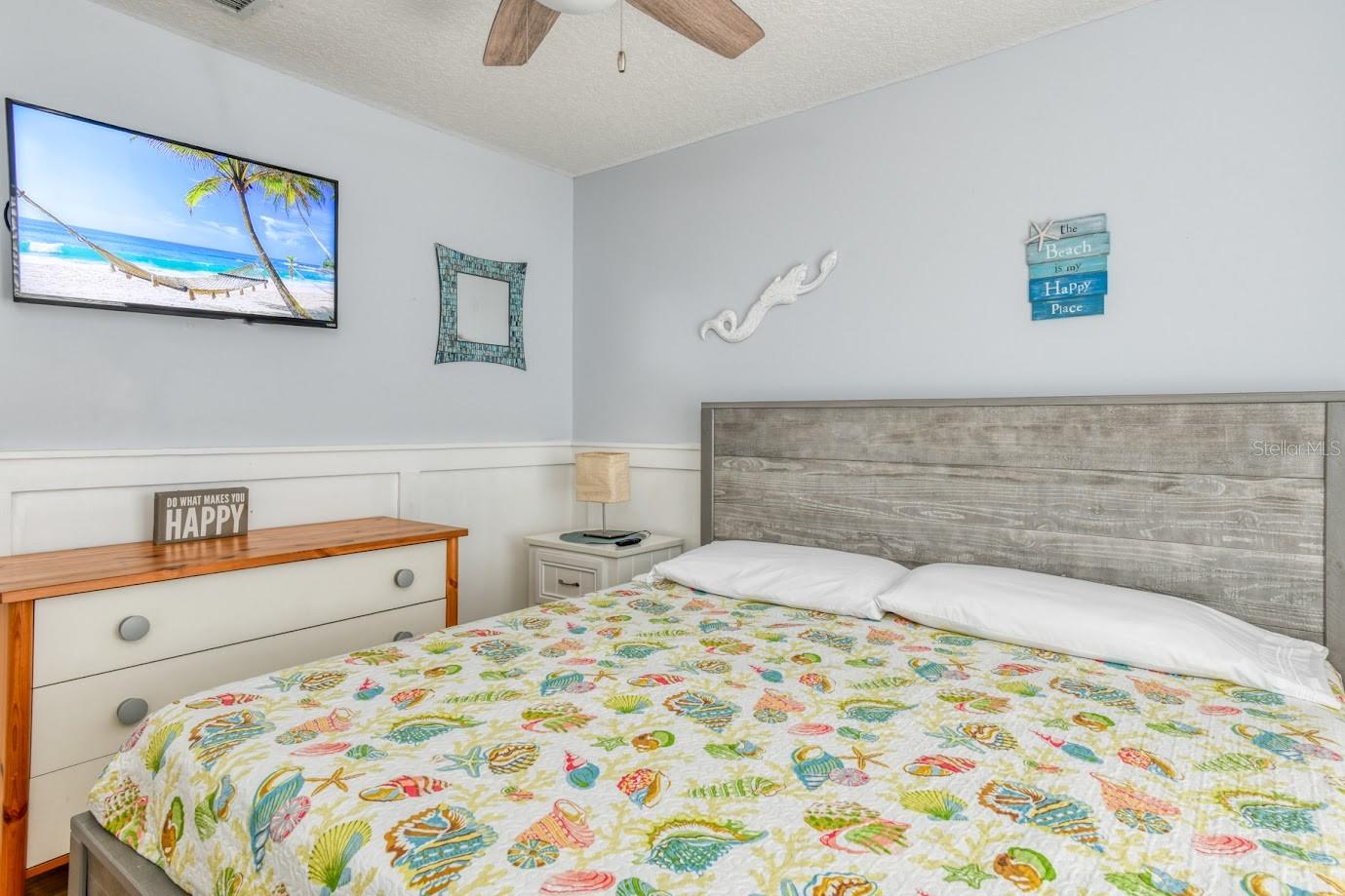 Image 38 of 39 For 5398 Soundview Avenue