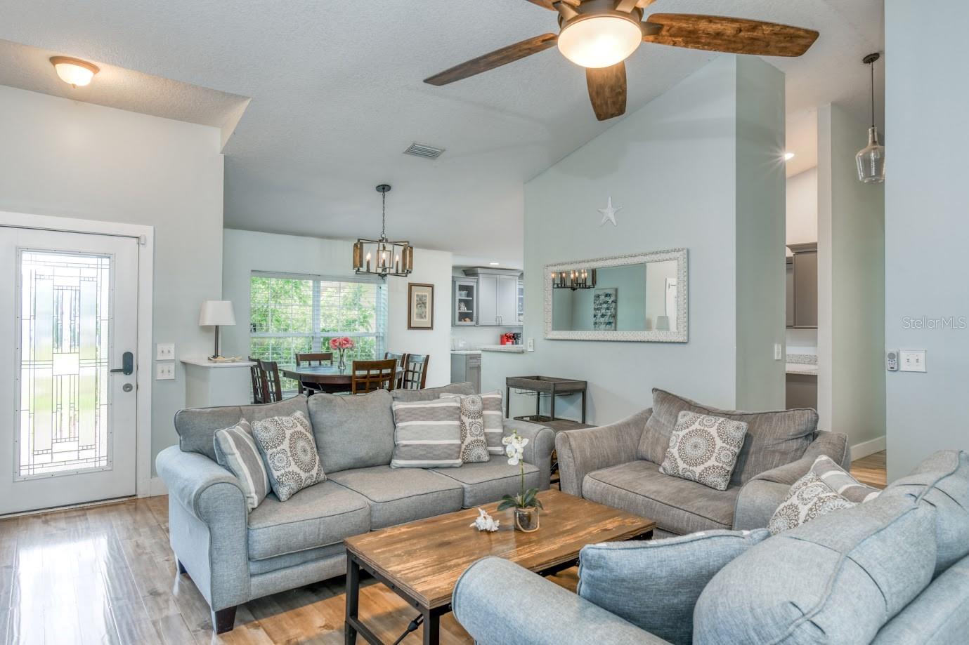 Image 8 of 39 For 5398 Soundview Avenue