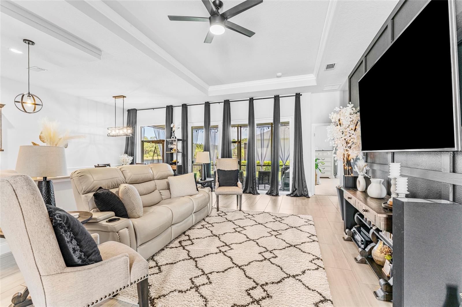 Image 12 of 44 For 4 Spring Street