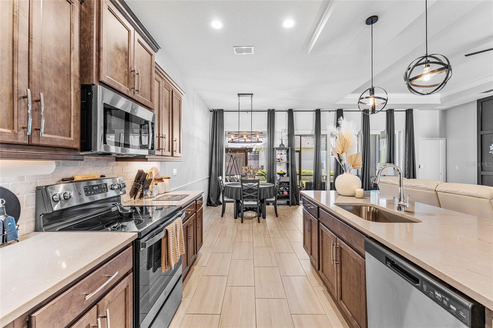 Image 17 of 44 For 4 Spring Street