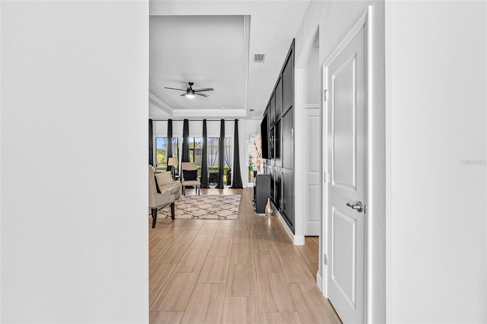 Image 7 of 44 For 4 Spring Street