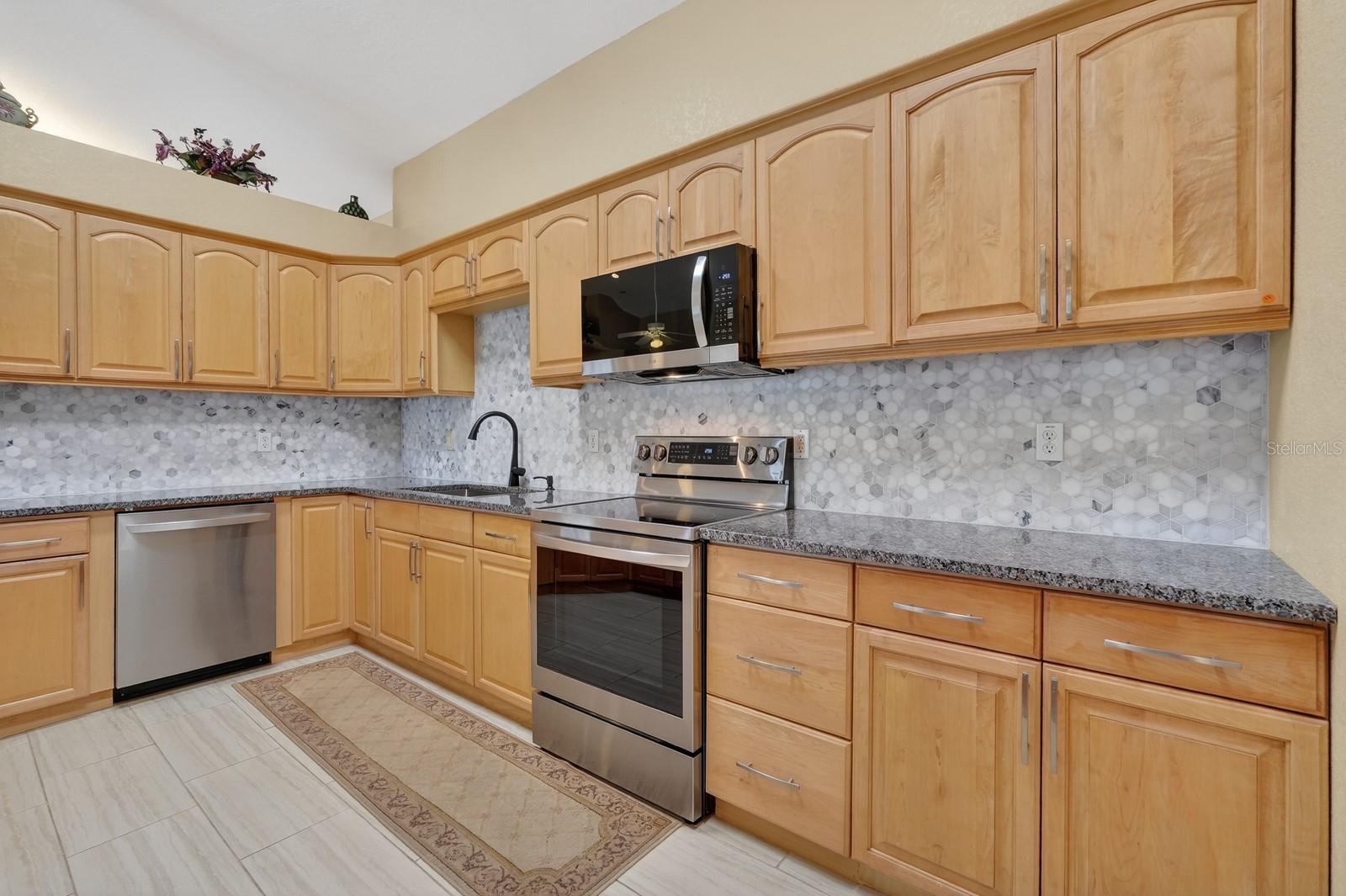 Image 12 of 43 For 50 Furness Place